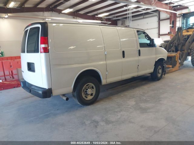 Photo 3 VIN: 1GCWGAFG1K1244933 - CHEVROLET EXPRESS 