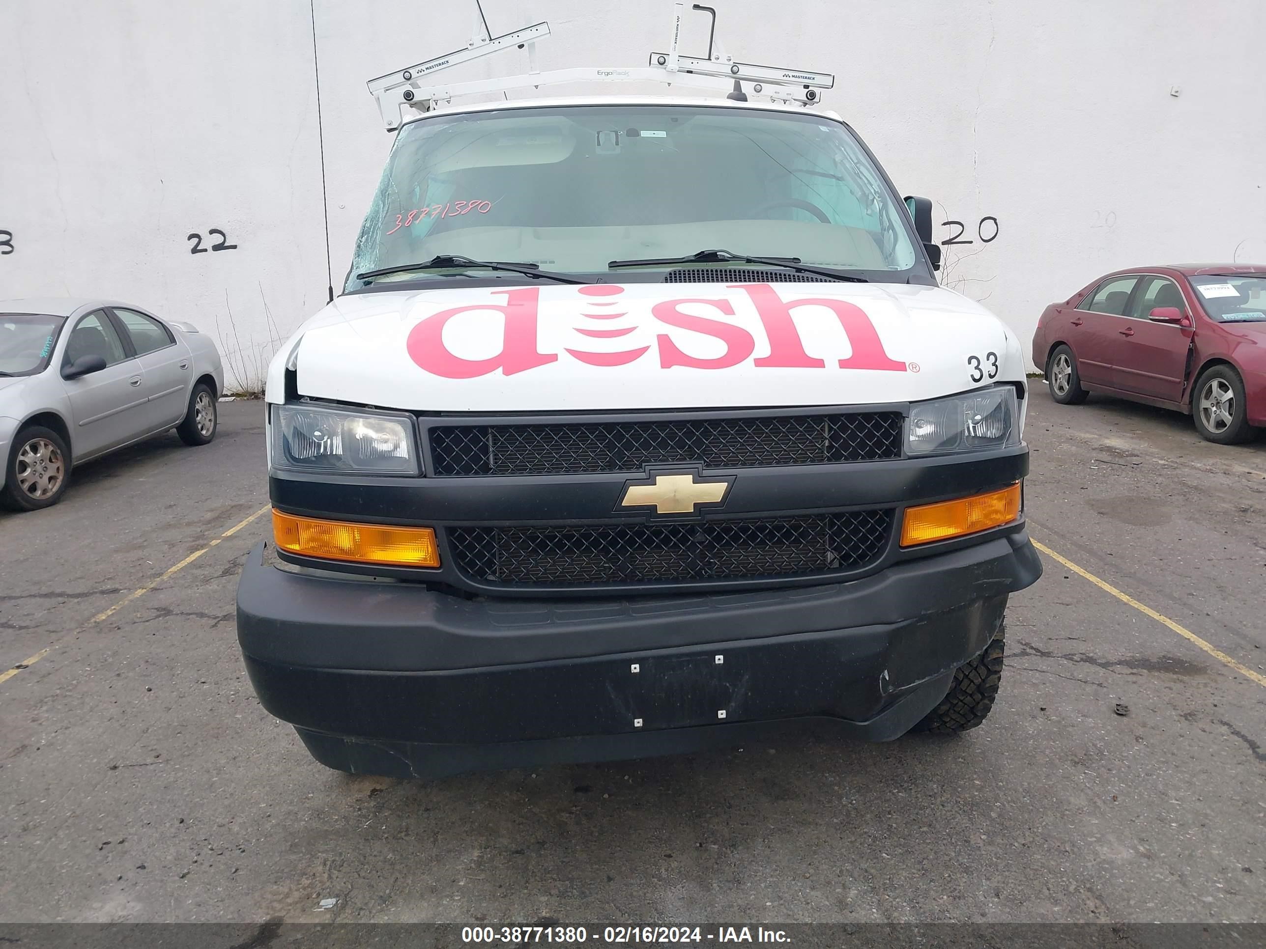 Photo 11 VIN: 1GCWGAFG1L1276606 - CHEVROLET EXPRESS 