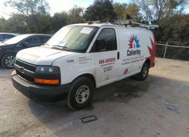 Photo 1 VIN: 1GCWGAFG2J1343050 - CHEVROLET EXPRESS 