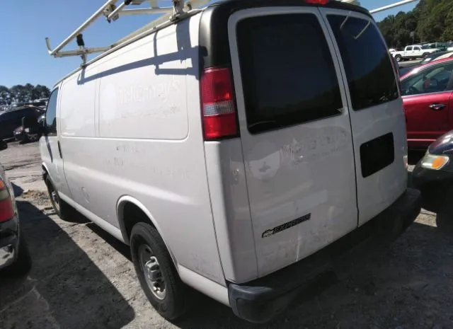 Photo 2 VIN: 1GCWGAFG3H1198269 - CHEVROLET EXPRESS CARGO VAN 