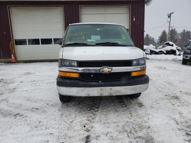 Photo 4 VIN: 1GCWGAFG3J1907062 - CHEVROLET EXPRESS G2 