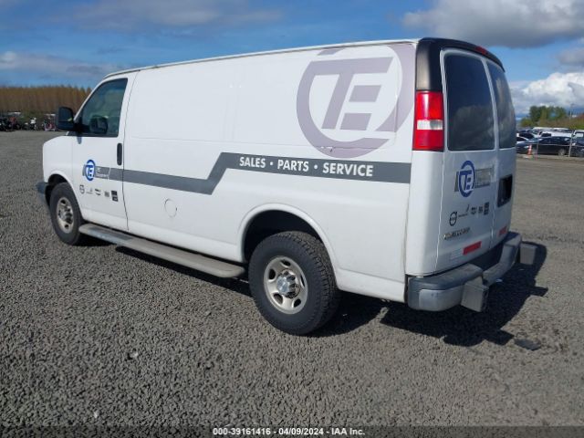 Photo 2 VIN: 1GCWGAFG3J1908812 - CHEVROLET EXPRESS 2500 