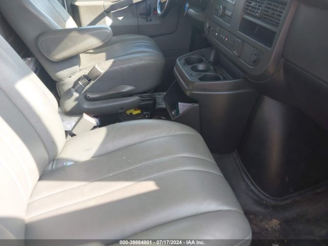 Photo 4 VIN: 1GCWGAFG3K1275584 - CHEVROLET EXPRESS 