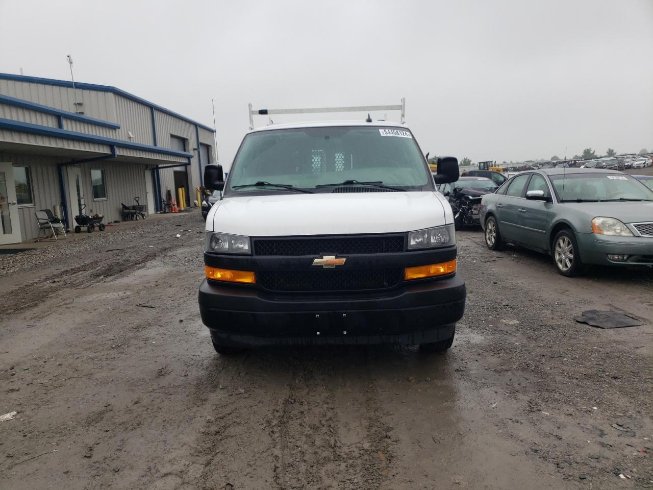 Photo 4 VIN: 1GCWGAFG4J1197105 - CHEVROLET EXPRESS 