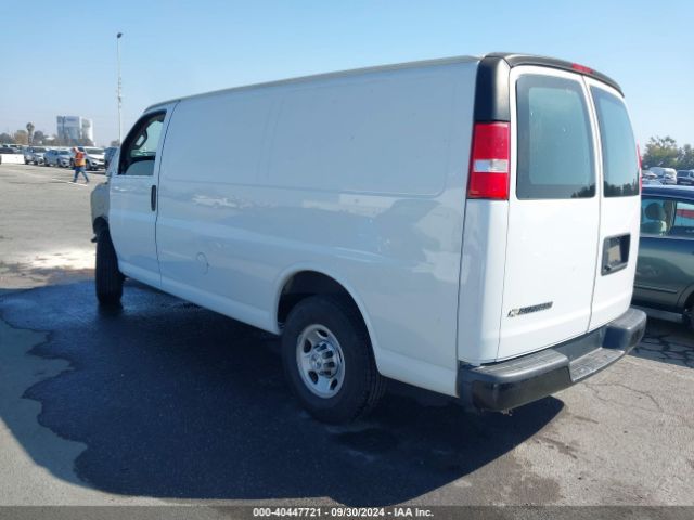 Photo 2 VIN: 1GCWGAFG4K1289848 - CHEVROLET EXPRESS 