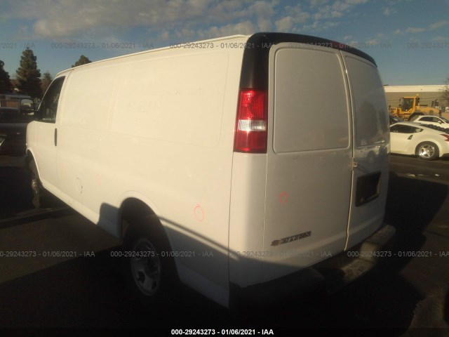 Photo 2 VIN: 1GCWGAFG4L1117336 - CHEVROLET EXPRESS CARGO VAN 