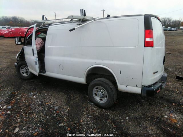 Photo 2 VIN: 1GCWGAFG4L1255572 - CHEVROLET EXPRESS CARGO VAN 