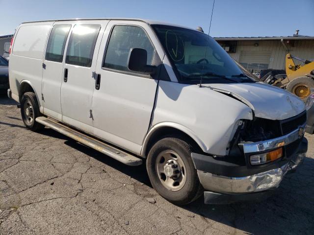 Photo 3 VIN: 1GCWGAFG6K1320131 - CHEVROLET EXPRESS 