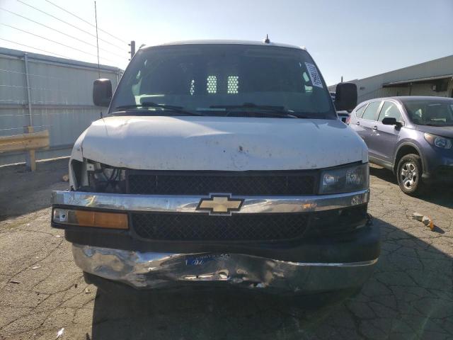 Photo 4 VIN: 1GCWGAFG6K1320131 - CHEVROLET EXPRESS 