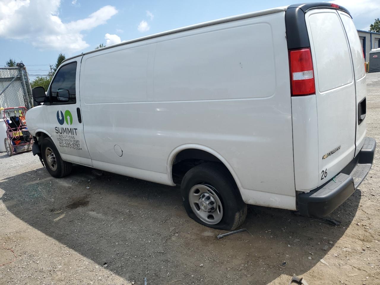 Photo 1 VIN: 1GCWGAFG6L1267495 - CHEVROLET EXPRESS 