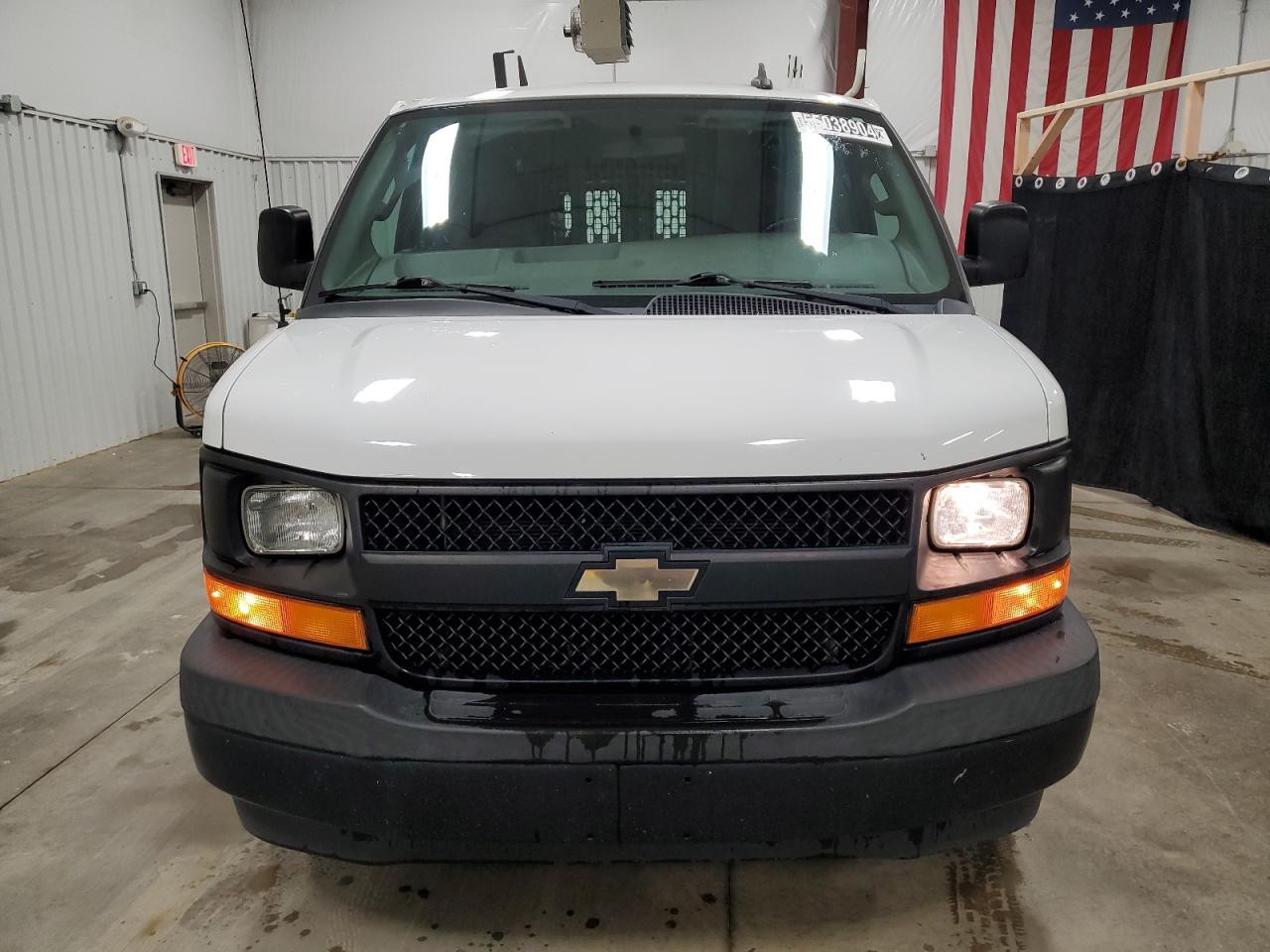 Photo 4 VIN: 1GCWGAFG7H1245822 - CHEVROLET EXPRESS 