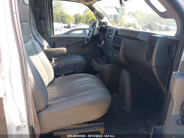 Photo 4 VIN: 1GCWGAFG7K1306920 - CHEVROLET EXPRESS 