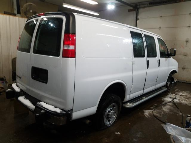 Photo 3 VIN: 1GCWGAFG7L1215969 - CHEVROLET EXPRESS G2 