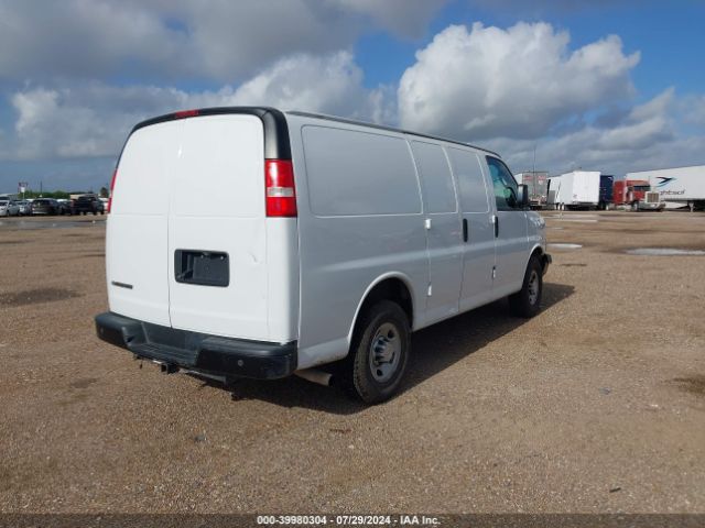 Photo 3 VIN: 1GCWGAFG8K1298018 - CHEVROLET EXPRESS 