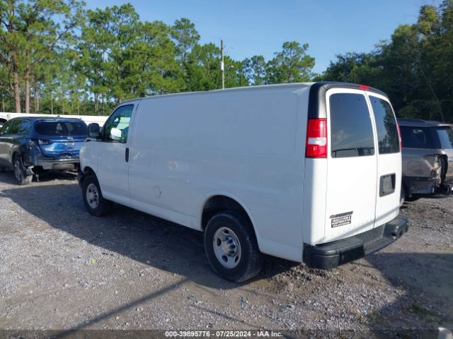 Photo 2 VIN: 1GCWGAFG8L1252657 - CHEVROLET EXPRESS 