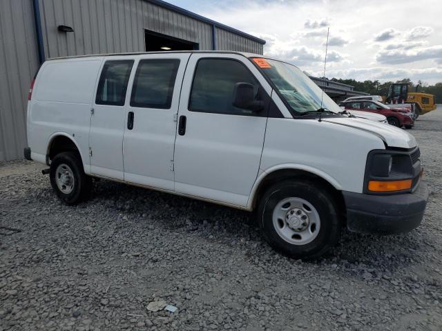 Photo 3 VIN: 1GCWGAFG9G1236814 - CHEVROLET EXPRESS 