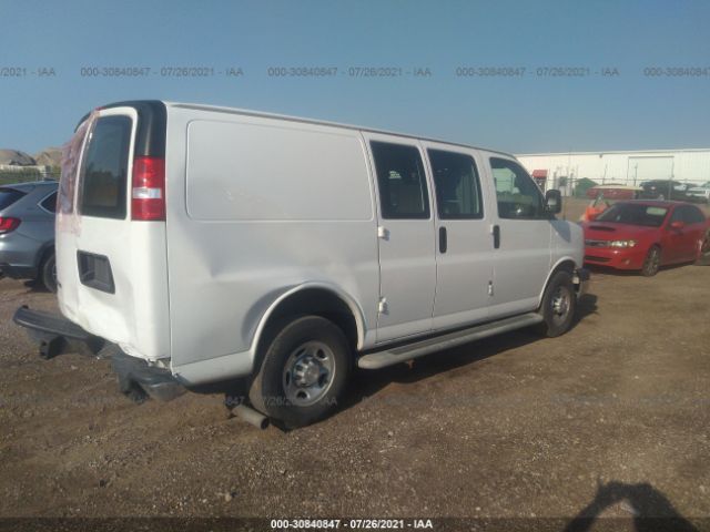 Photo 3 VIN: 1GCWGAFG9J1905574 - CHEVROLET EXPRESS 