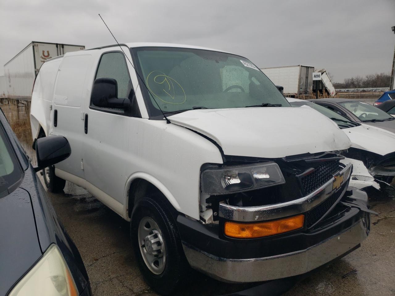 Photo 3 VIN: 1GCWGAFP0J1337036 - CHEVROLET EXPRESS 