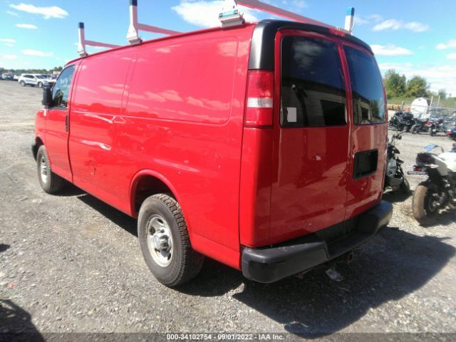 Photo 2 VIN: 1GCWGAFP0J1339627 - CHEVROLET EXPRESS CARGO VAN 