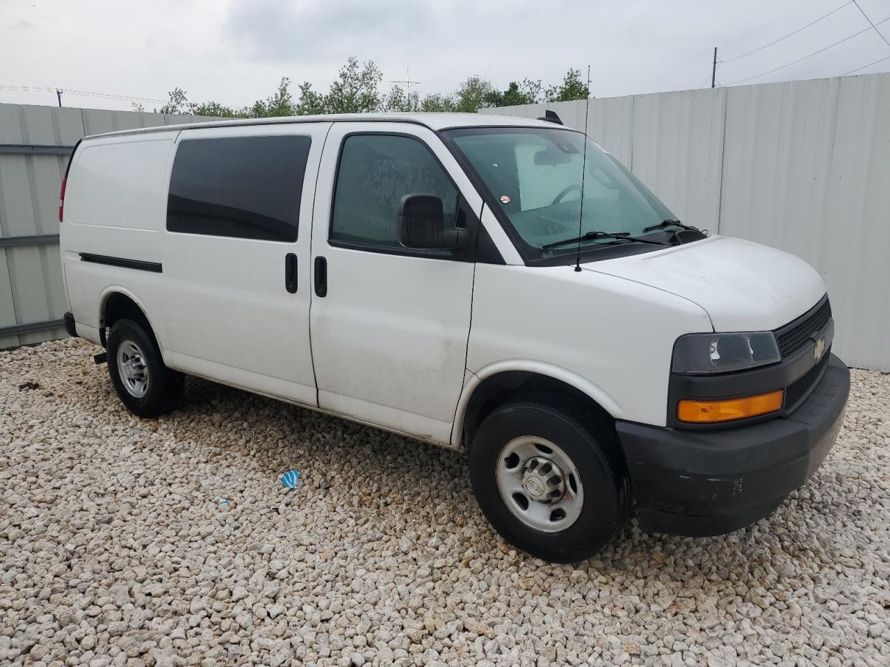 Photo 3 VIN: 1GCWGAFP0K1368479 - CHEVROLET EXPRESS 