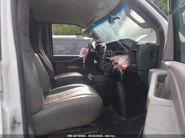 Photo 4 VIN: 1GCWGAFP0L1127216 - CHEVROLET EXPRESS 