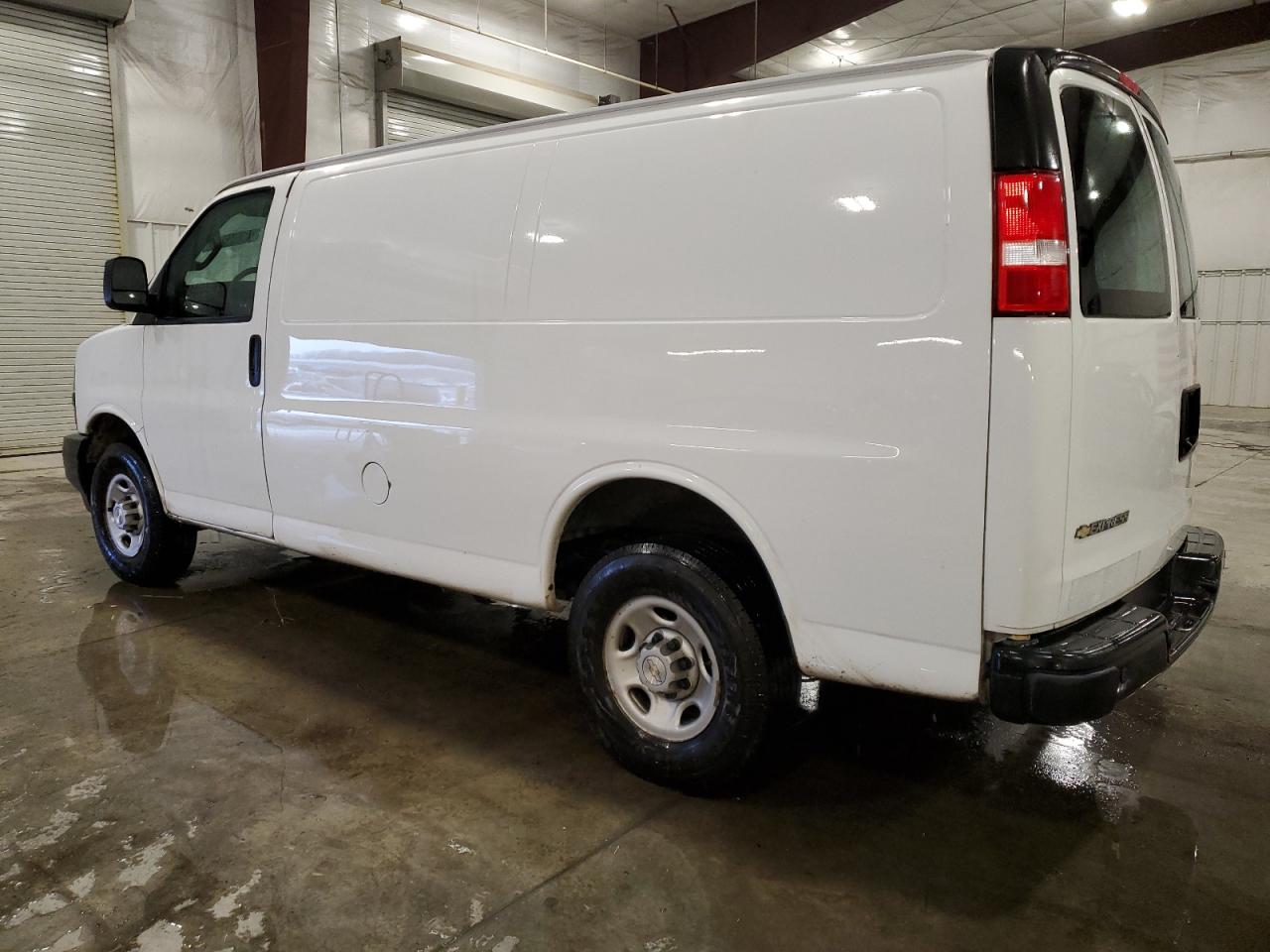 Photo 1 VIN: 1GCWGAFP0M1154482 - CHEVROLET EXPRESS 