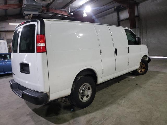 Photo 2 VIN: 1GCWGAFP1J1180939 - CHEVROLET EXPRESS G2 