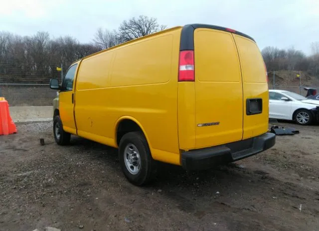 Photo 2 VIN: 1GCWGAFP1K1158196 - CHEVROLET EXPRESS CARGO VAN 