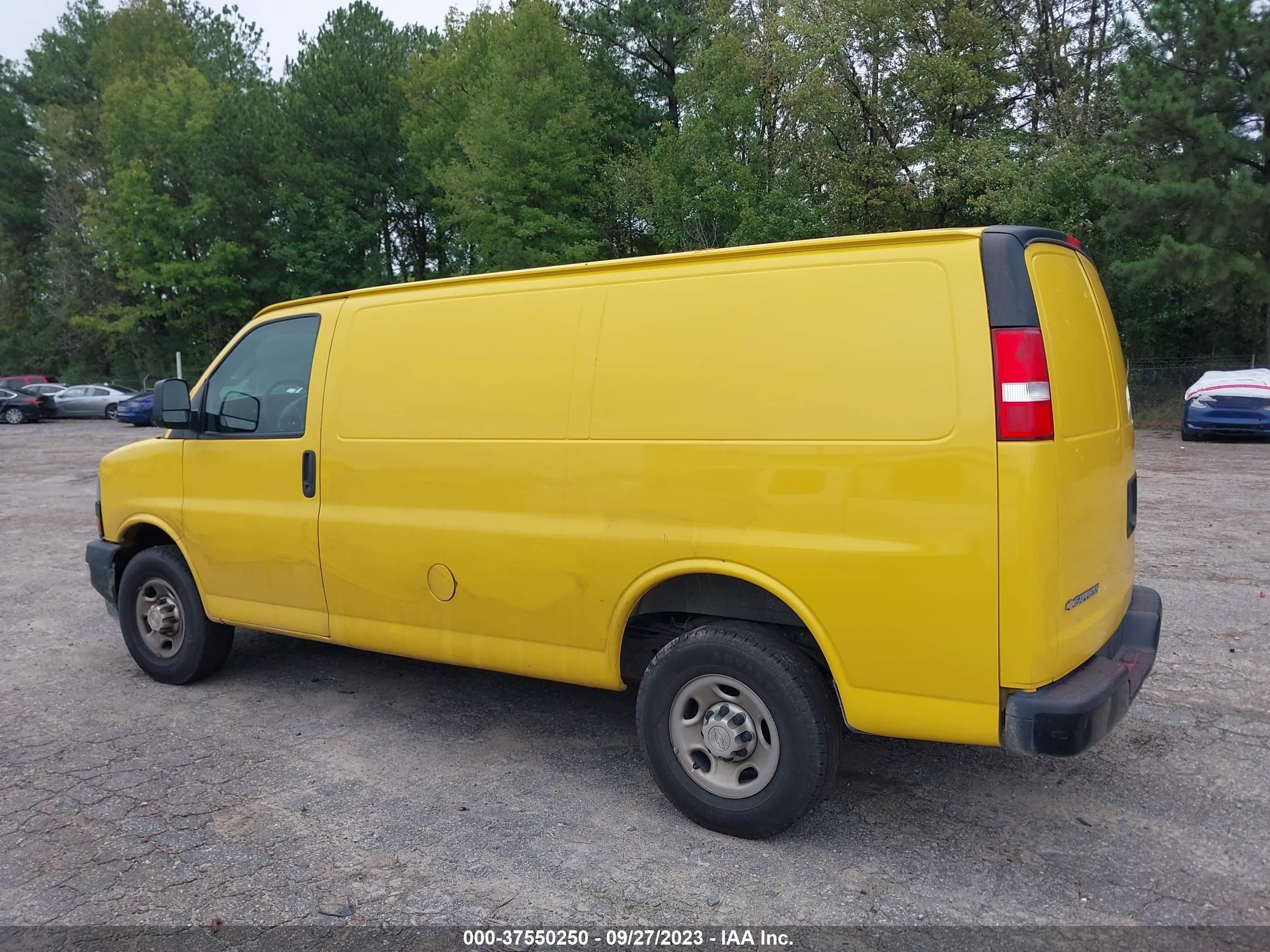 Photo 13 VIN: 1GCWGAFP1K1337757 - CHEVROLET EXPRESS 