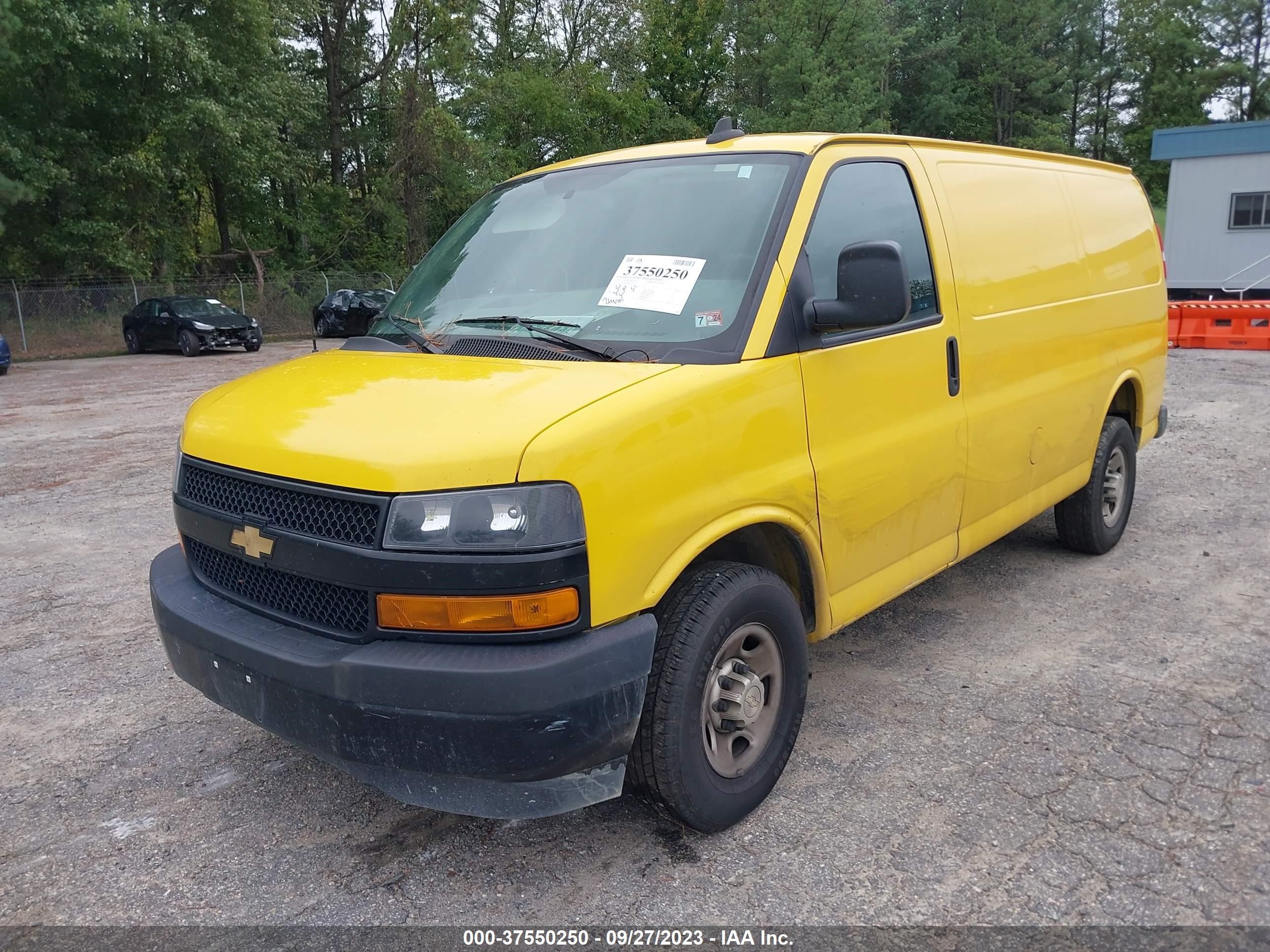 Photo 5 VIN: 1GCWGAFP1K1337757 - CHEVROLET EXPRESS 