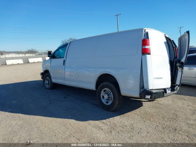 Photo 2 VIN: 1GCWGAFP1N1263616 - CHEVROLET EXPRESS CARGO 