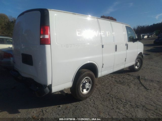 Photo 3 VIN: 1GCWGAFP2J1219912 - CHEVROLET EXPRESS CARGO VAN 