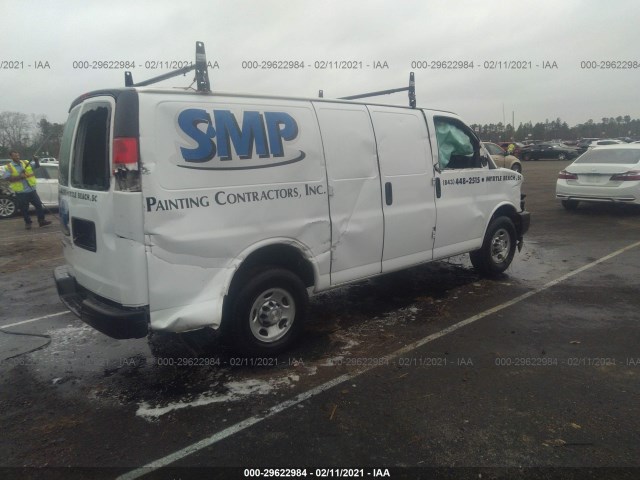 Photo 5 VIN: 1GCWGAFP3J1175547 - CHEVROLET EXPRESS CARGO VAN 