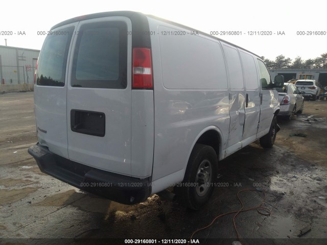 Photo 3 VIN: 1GCWGAFP3K1171600 - CHEVROLET EXPRESS CARGO VAN 