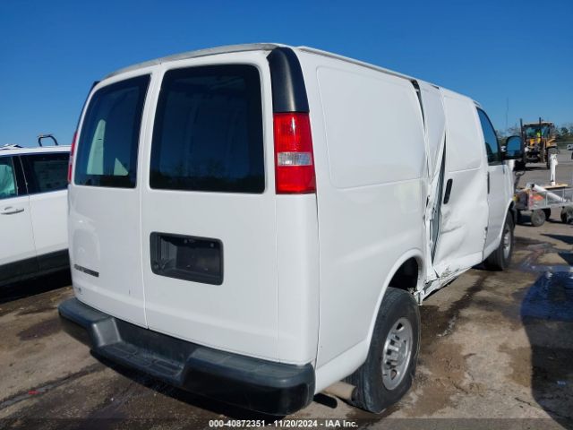 Photo 3 VIN: 1GCWGAFP3L1116369 - CHEVROLET EXPRESS 