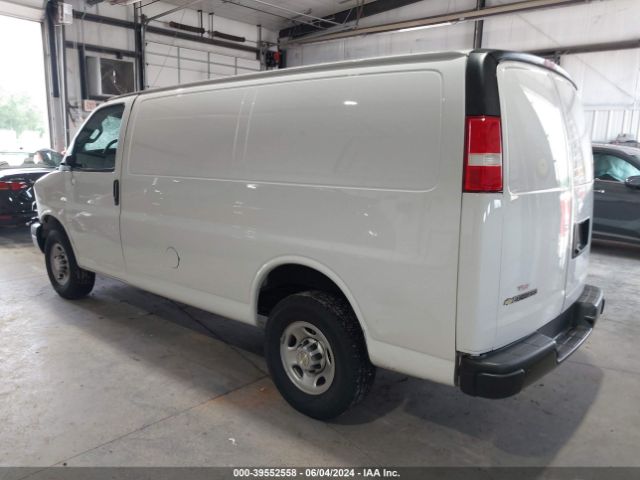 Photo 2 VIN: 1GCWGAFP3M1312569 - CHEVROLET EXPRESS 