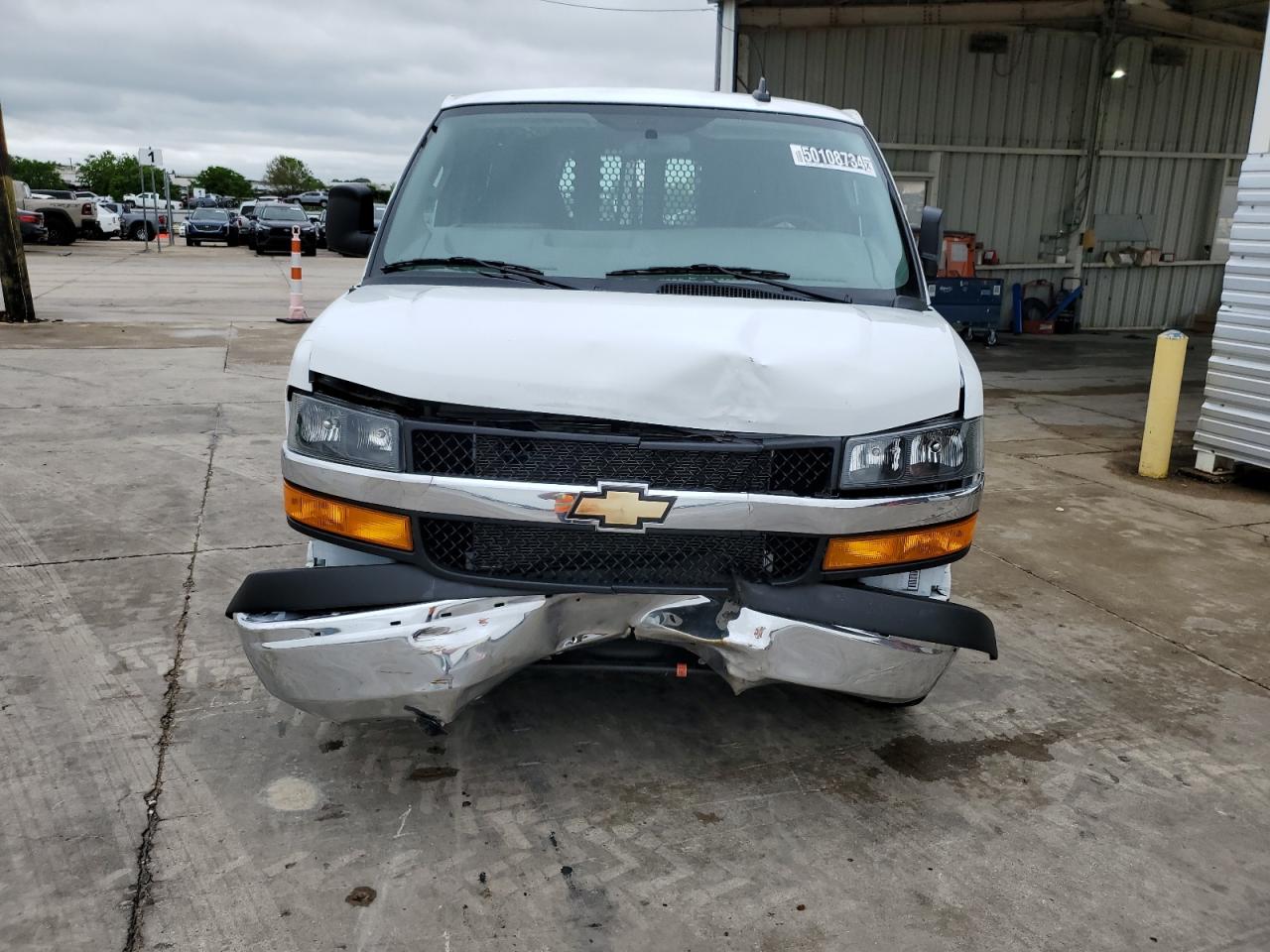 Photo 4 VIN: 1GCWGAFP3P1219748 - CHEVROLET EXPRESS 