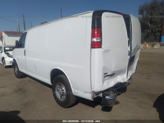 Photo 2 VIN: 1GCWGAFP4J1313497 - CHEVROLET EXPRESS CARGO VAN 