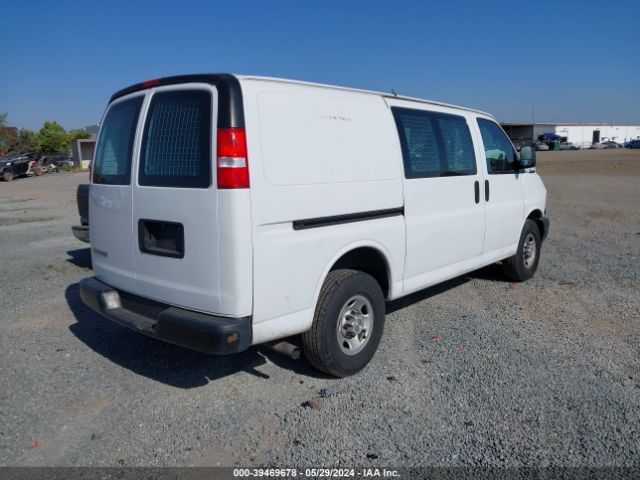 Photo 3 VIN: 1GCWGAFP4L1268810 - CHEVROLET EXPRESS CARGO 