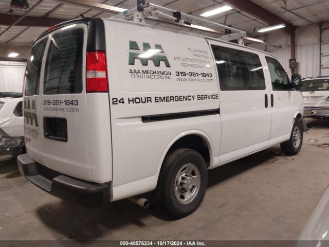 Photo 3 VIN: 1GCWGAFP4P1103409 - CHEVROLET EXPRESS 