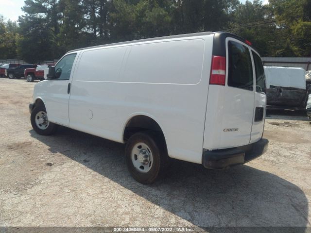 Photo 2 VIN: 1GCWGAFP5J1176358 - CHEVROLET EXPRESS CARGO VAN 