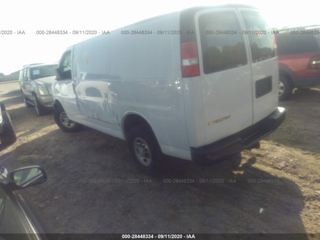 Photo 2 VIN: 1GCWGAFP5J1204868 - CHEVROLET EXPRESS CARGO VAN 