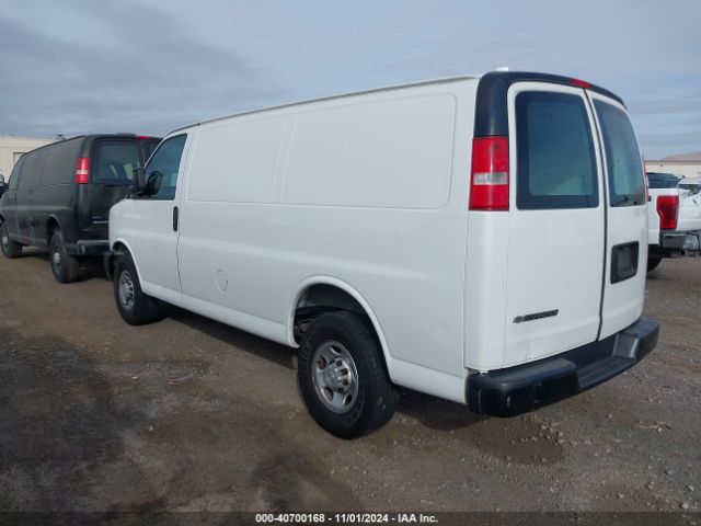 Photo 2 VIN: 1GCWGAFP5J1336223 - CHEVROLET EXPRESS 