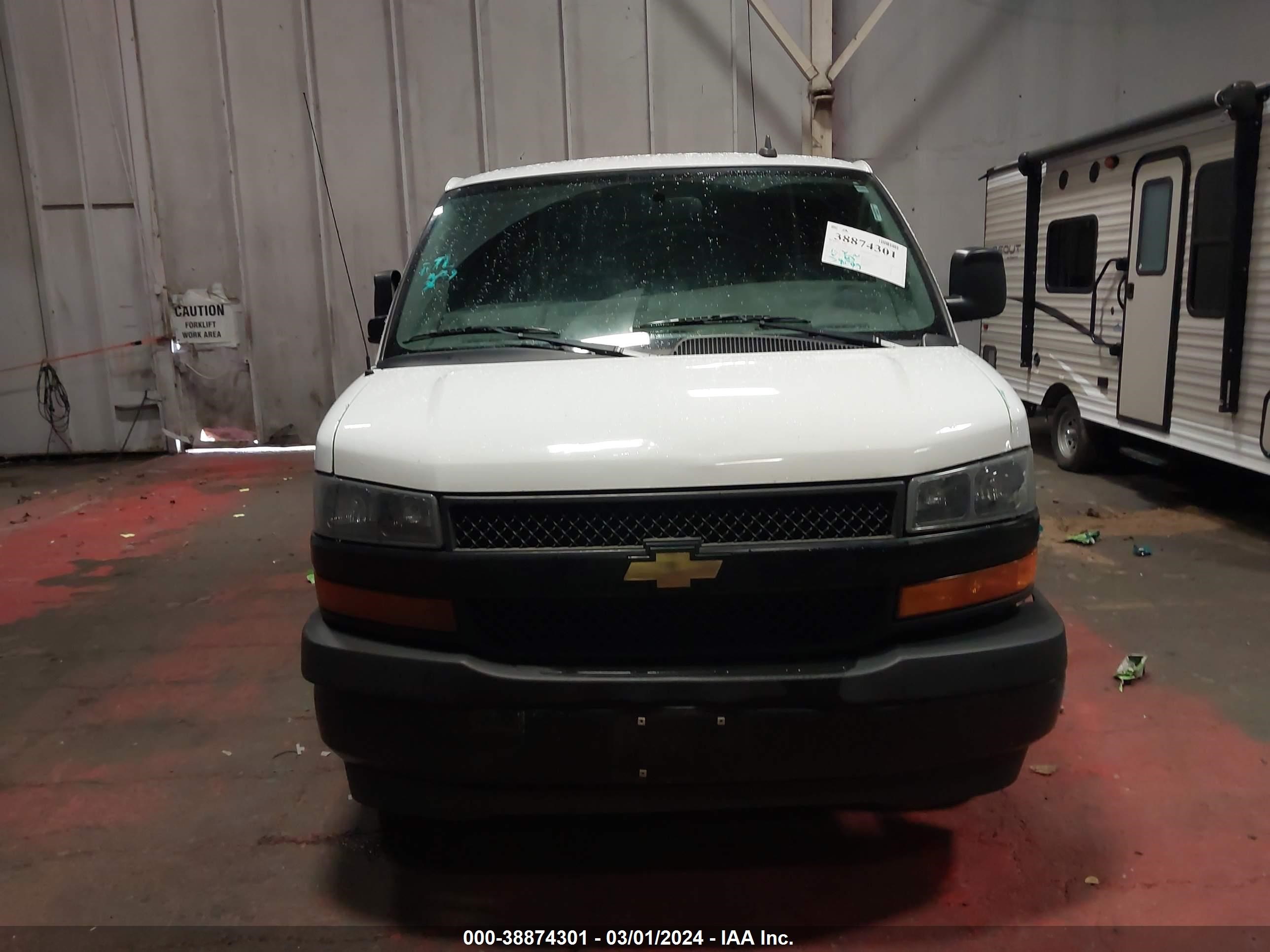 Photo 11 VIN: 1GCWGAFP5L1164388 - CHEVROLET EXPRESS 