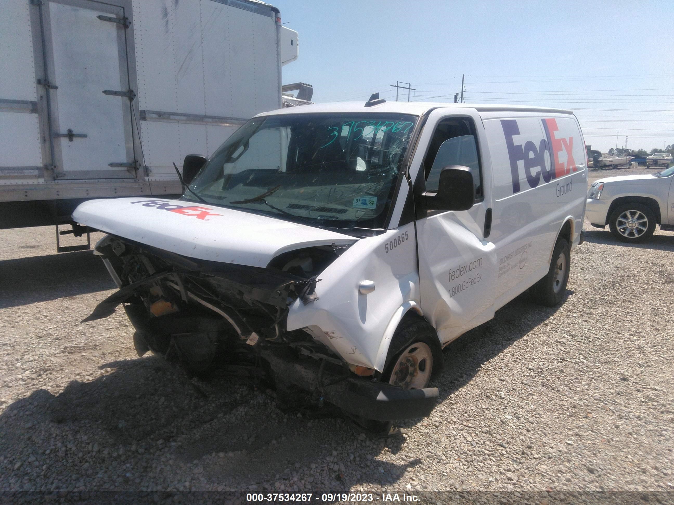 Photo 1 VIN: 1GCWGAFP5N1282878 - CHEVROLET EXPRESS 