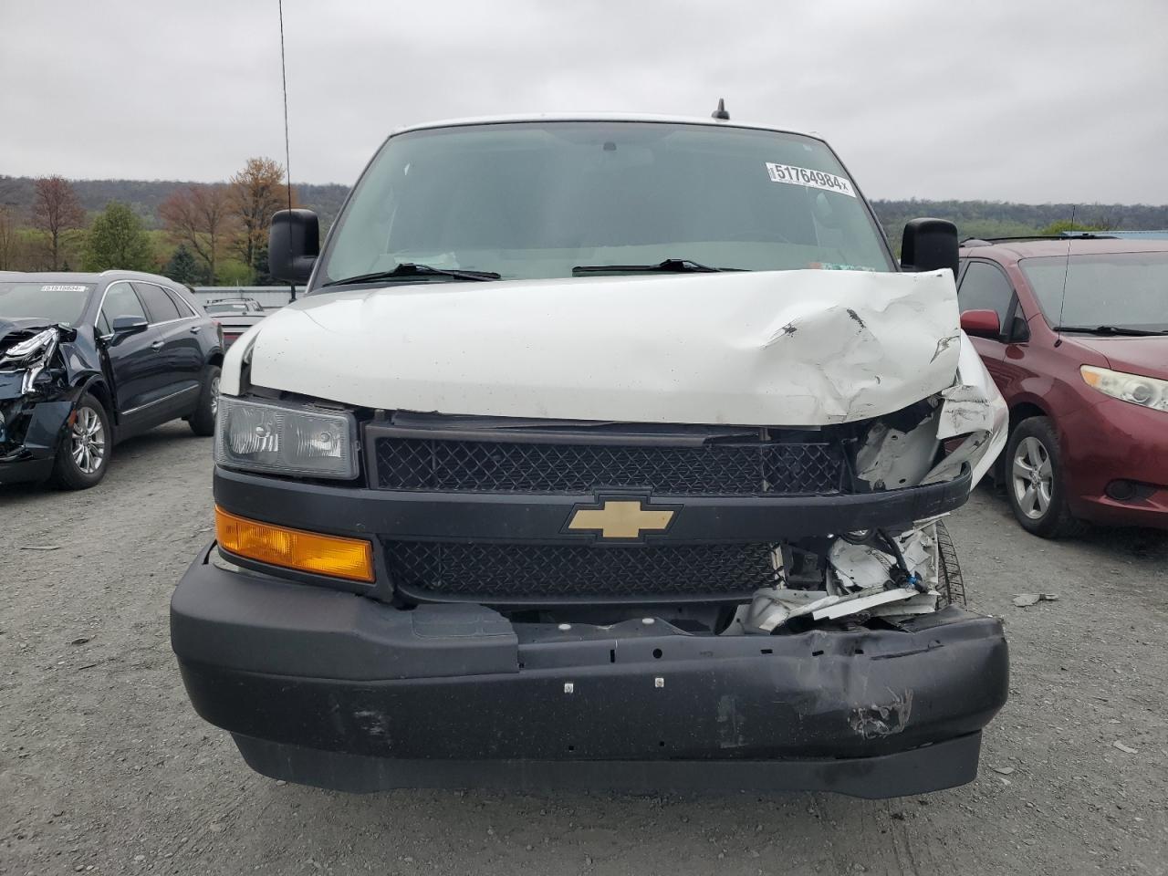 Photo 4 VIN: 1GCWGAFP6L1176436 - CHEVROLET EXPRESS 