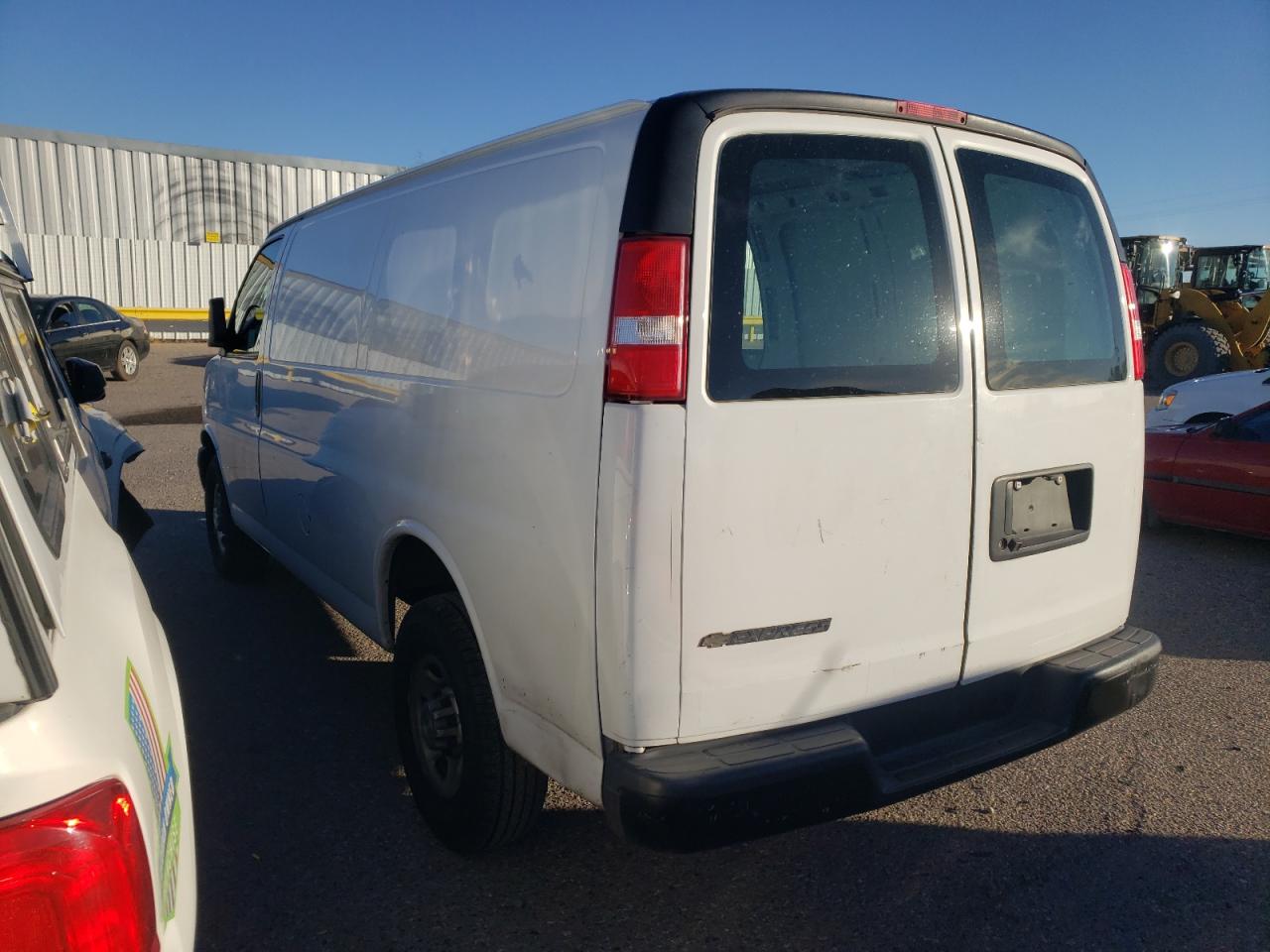 Photo 1 VIN: 1GCWGAFP6M1216726 - CHEVROLET EXPRESS 