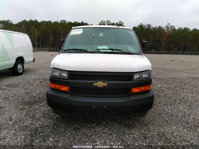 Photo 5 VIN: 1GCWGAFP7J1301375 - CHEVROLET EXPRESS CARGO VAN 