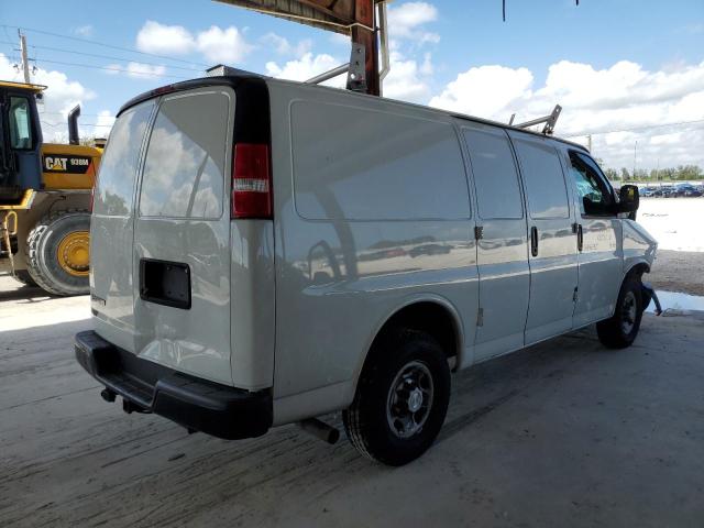 Photo 2 VIN: 1GCWGAFP7J1345263 - CHEVROLET EXPRESS 