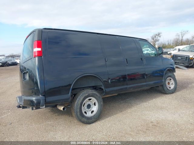 Photo 3 VIN: 1GCWGAFP7M1212507 - CHEVROLET EXPRESS CARGO 